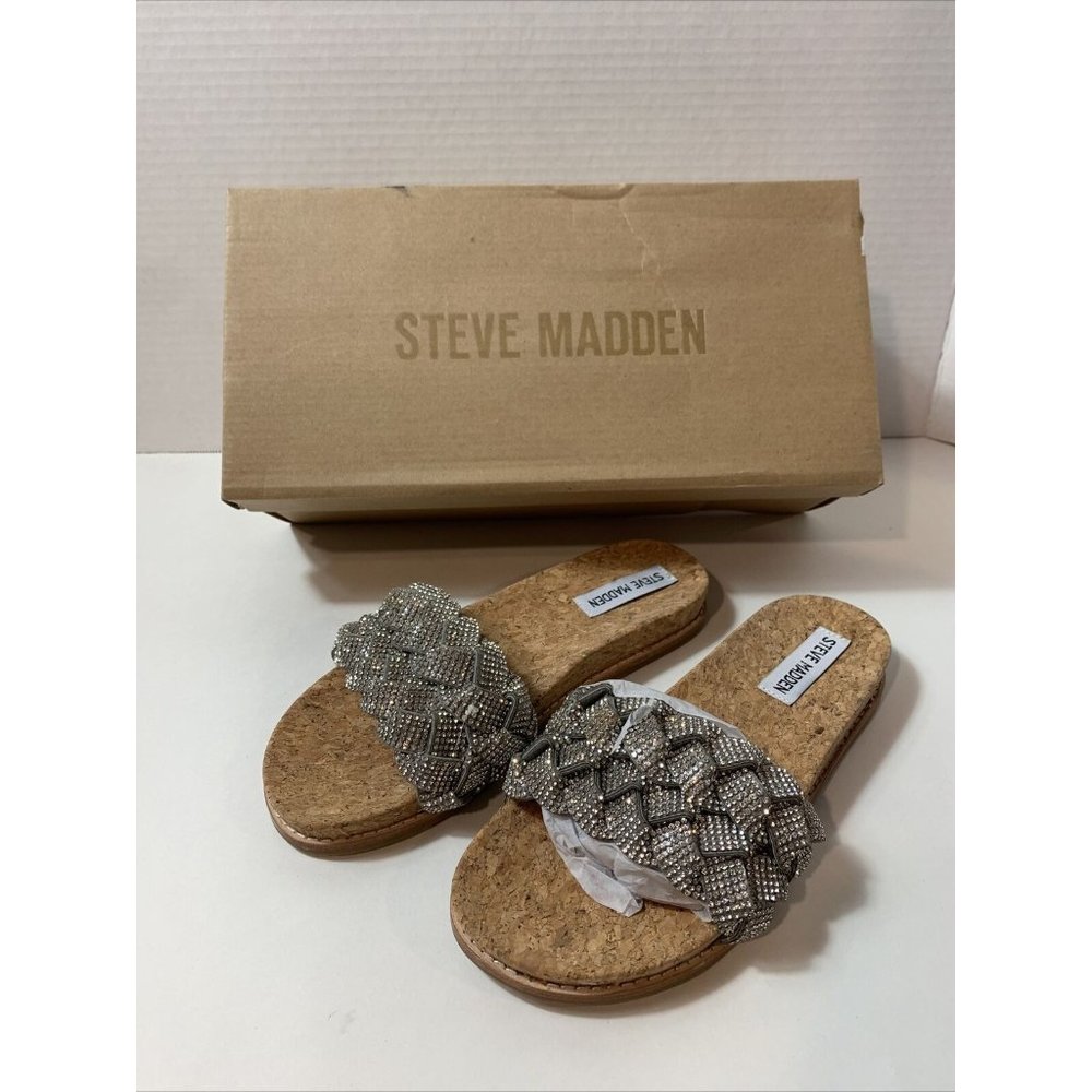 Steve Madden Woman’s Derya-R Rhinestone Sandals Size 5.5 New In Box